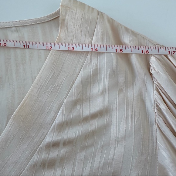 NWT JODIFL Nothing To Lose Champagne Blouse Size M - Picture 9 of 13